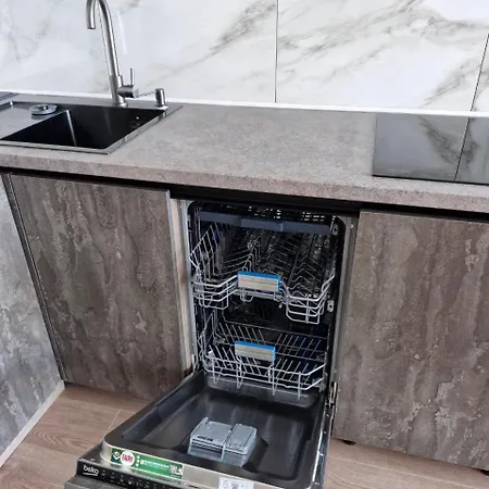 студія біля моря жк аквамарин *