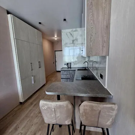 студія біля моря жк аквамарин 敖德萨