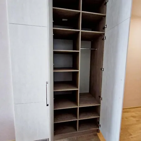 студія біля моря жк аквамарин Apartament *
